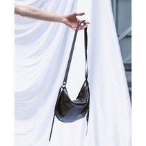 BESLOW [퍼플]22SS LEATHER CROSS BODY BAG BLACK, ONE SIZE