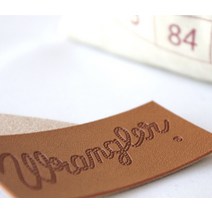 텍스월드 영문로고 인조가죽와펜 갈색 8.2X3.8cm WT08, 1개