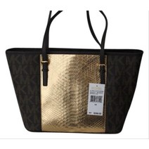 마이클코어스 Michael Kors 젯 세트 트래블 센터 스트라이프 스몰 가죽 토트브라운골드 크로스백 사첼