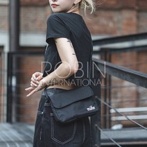 [나이키] NSW 퓨추라 365 남녀공용 크로스바디 백, 색상:블랙 / 사이즈:FREE