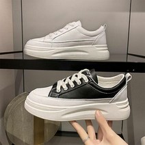 여자스니커즈 키높이 단화 스니커즈 4cm 블랙 화이트 캐주얼 슈