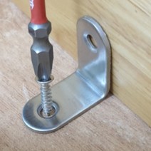 기억자 앵글 브라켓 ㄱ자 꺾쇠 장석 꺽쇠 철 정첩 30mm 4P 경칩 경첩 달기 정첩 각철 모서리 코너 고정쇠 보강 철물 연결 목공 고정 나사 세트
