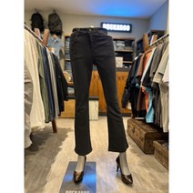 [버커루] 여성 블랙톤 부츠컷 청바지 (B225DP752P)
