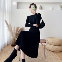 다올타임 겨울 라운드 무지 슬림핏 A라인 니트롱원피스 블랙