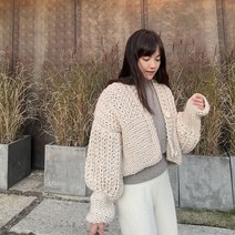 커밍투유 핸드메이드 크롭 니트 가디건 (울10%)