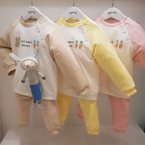 아가방 23 베이비페어! 두껍지 않아서 좋아 편한 라운드 유아 상하세트! 실내복 외출복 놀이복 내복 따로 챙기기 어려워 요걸로 쭈우욱 데일리하게 여러 스타일 상하복
