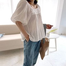 네모샵 스퀘어린넨 자수 레이스 벌룬 퍼프 반소매 블라우스