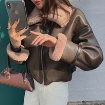 떳다그녀 드니온 밍크 무스탕