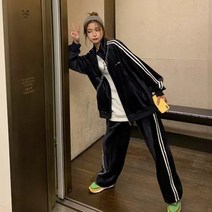 벨벳 트레이닝복 세트 봄 가을 루즈핏 패션 캐주얼 투피스 버건디 블랙 집업 데일리룩