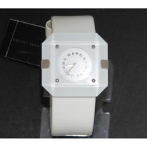 [해외]명품마크제이콥스시계70015703 MARC JACOBS WHITE PATENT LEATHER CUFF BAND＋SQUARE MINERAL CRYSTAL WATCH MBM2018