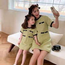 패밀리룩 엄마랑딸 커플룩 모녀 원피스 가족사진의상 여행 엄마딸 연두색 여름 하객룩 여행룩