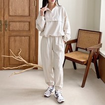 가을 원마일웨어 아웃도어룩 나일론 아노락 바스락 바람막이 조거 트레이닝 추리닝 세트