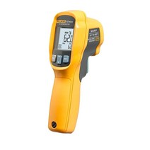 Fluke 62 Max 산업용 적외선 온도계 -22 ~ +932 °F 범위 단일 레이저 타겟팅 10:1 스팟 비율 IP54 등급 3년 포함 (인체 온도용이 아님)