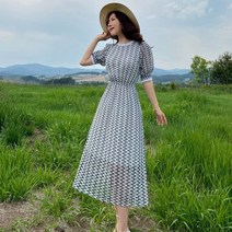 플라워 펀칭 원피스