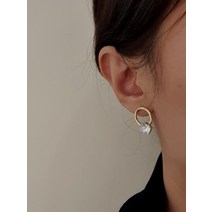 루시 크리스탈 이어링