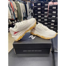 NC청주 아키클래식 어반트래커 오프화이트 아이보리 AK706AIFUW01229