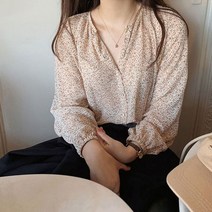 이지핏 플라워패턴 쉬폰 블라우스 봄옷 데일리옷 벌룬소매 면접용블라우스 가을블라우스 여성가을블라우스 여자정장블라우스 하객블라우스 둥근카라블라우스 왕리본블라우스 호피블라우스 자켓형블라우스 광택블라우스 면접블라우스