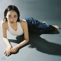 [CD] 유라 (youra) - GAUSSIAN : *선착순 사인반 증정 종료*, Stone Music Entertainment, CD