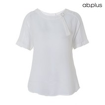 에이비플러스 ab.plus 백 핀턱 라인 넥 브로치 블라우스 (LSU3ZB31A)
