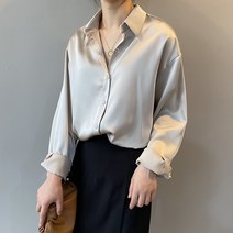 [케익] 세련된 샤인새틴 싱글 버튼 여리여리핏 실켓 공단 셔츠카라 롱 슬리브 블라우스 - 855