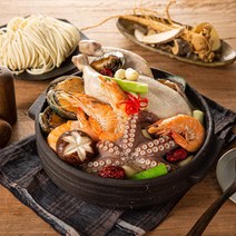 푸짐한 용왕해신탕 (닭+전복+문어+새우+약재) 3~4인분 복날 몸보신 해신탕