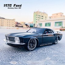 1/24 1967 포드 머스탱 GT 다이캐스트, 2 Mustang 302