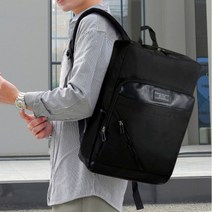 주머니 앞 지퍼라인 사선 데일리 포인트 블랙 캐주얼 백팩 남자 중저가 남성
