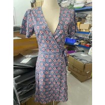 셀레나 고메즈 낮은 목 반팔 레이스업 프린트 꽃 라인 드레스 여성 여름 캐주얼 짧은 드레스