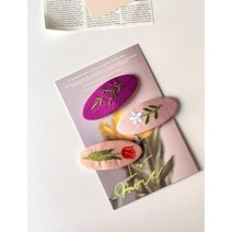 스프링 플라워 자수 똑딱핀