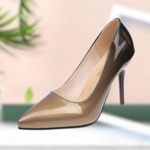 배색 스틸레토 빅 사이즈 스타일리쉬하게 코디하기 힐