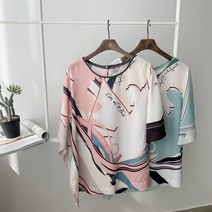 코지 여자 중년여성 화사한 드로잉 프린팅 반팔 블라우스