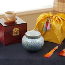 지리산뱀사골 [지리산뱀사골] 자연산 토종꿀 1.2kg (진주당초밀봉도자기/고가구/선물용보자기), 단품, 1개