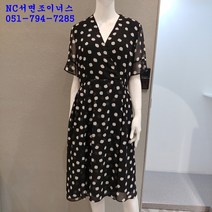 NC서면 조이너스 21년여름신상 V넥 도트프린트 쉬폰 롱 원피스 WOP260