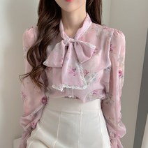 춘게엘 스윗 플라워 레이스 리본 끈 나팔 블라우스 r019