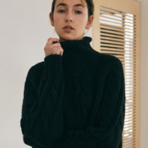 얀써틴 얀써틴 MIXED CABLE TURTLENECK KNIT_BLACK (9390843)