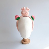 0080 토끼와 두개딸기 머리띠 토끼해 귀 귀여운 가벼운 헤어밴드 놀이공원 놀이동산 동물원, 보라