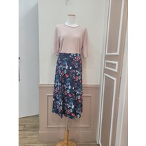 BCBG O파인꽃스커트 B2B4S226 55