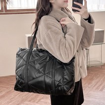 여대생숄더백 우먼 수납형 큰쇼퍼백 여자 퀼팅 레더 에코백