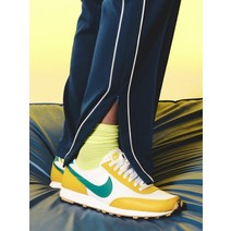 국내매장용 NIKE 나이키 데이브레이크 여성 신발 화이트/옐로우 DX3313-100 운동화 스니커즈 슈즈