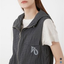 올리비아로렌 / 자수포인트 후드 베스트 VVBQC3M4281 / 애플아울렛 ( 블루 차콜그레이 )