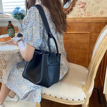 미리미터 데일리 투웨이 스퀘어 토트 숄더백 핸드백 파우치 포함