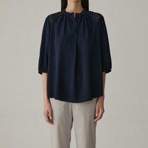 올리비아로렌 올리비아로렌 NC백화점 해운대 여름 어깨레이스배색 블라우스 VOCNLXM5346