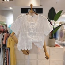 제이케이 콩단추자수블라우스(JM6BL2051B)