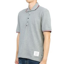 [톰브라운] 클래식 스트라이프 MJP156G 07975 055 남자 카라 반팔티셔츠