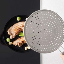 깔끔대장 후라이팬 커버 기름튐방지 실리콘 후라이팬 냄비뚜껑 덮개 만능 팬 커버 2사이즈 28cm 30cm