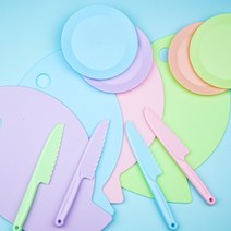 톡톡창고 안전 인증 유아 안전칼 1+1 세트 파우치 포함 어린이 안전칼 아동 아동칼 요리칼 빵칼 플라스틱 칼 아동용 어린이, 그린