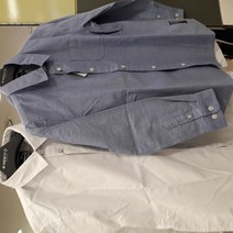 행텐주니어 (남여공용)졸업앨범용 10 000원 ##기본 흰색## 소라색 남방 ~~~~(뉴코아 울산점)