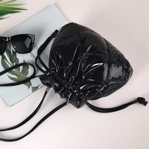 학생 데일리 에나멜 버킷백 숄더백 미니 크로스 가방