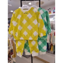 아가방[동아쇼핑점] 봄이월할인상품/봄신생아 남아여아공용 상하복 상하세트/외출복 어린이집등원룩 실내복 활동복/체크무늬 부드러워 활동하기도 좋고 깜찍한 2컬러 주니메종체크상하세트