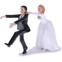 일본직발송 4. YIKAI 귀엽고 재미있는 합성수지 신부 신랑 웨딩 케이크 토퍼 로맨틱 결혼식 파티 장식 장, One Size_One Color, One Color, One Size